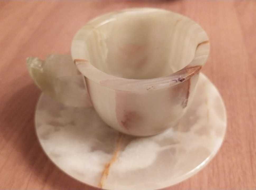 Чайный сервиз из натурального уамня