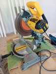 Продам торцовка DeWalt 714-ks
