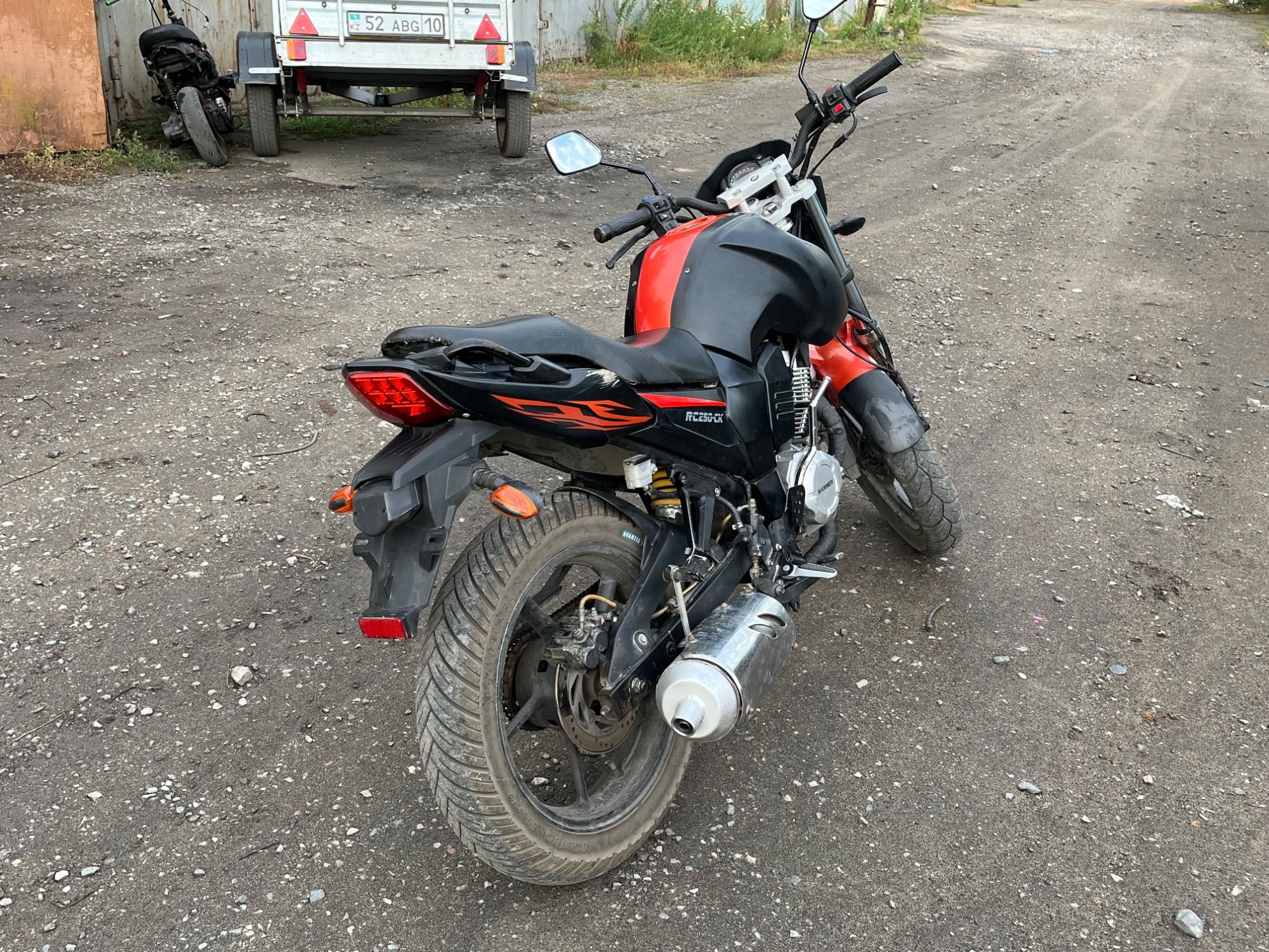 Продам Рейсер нитро 250