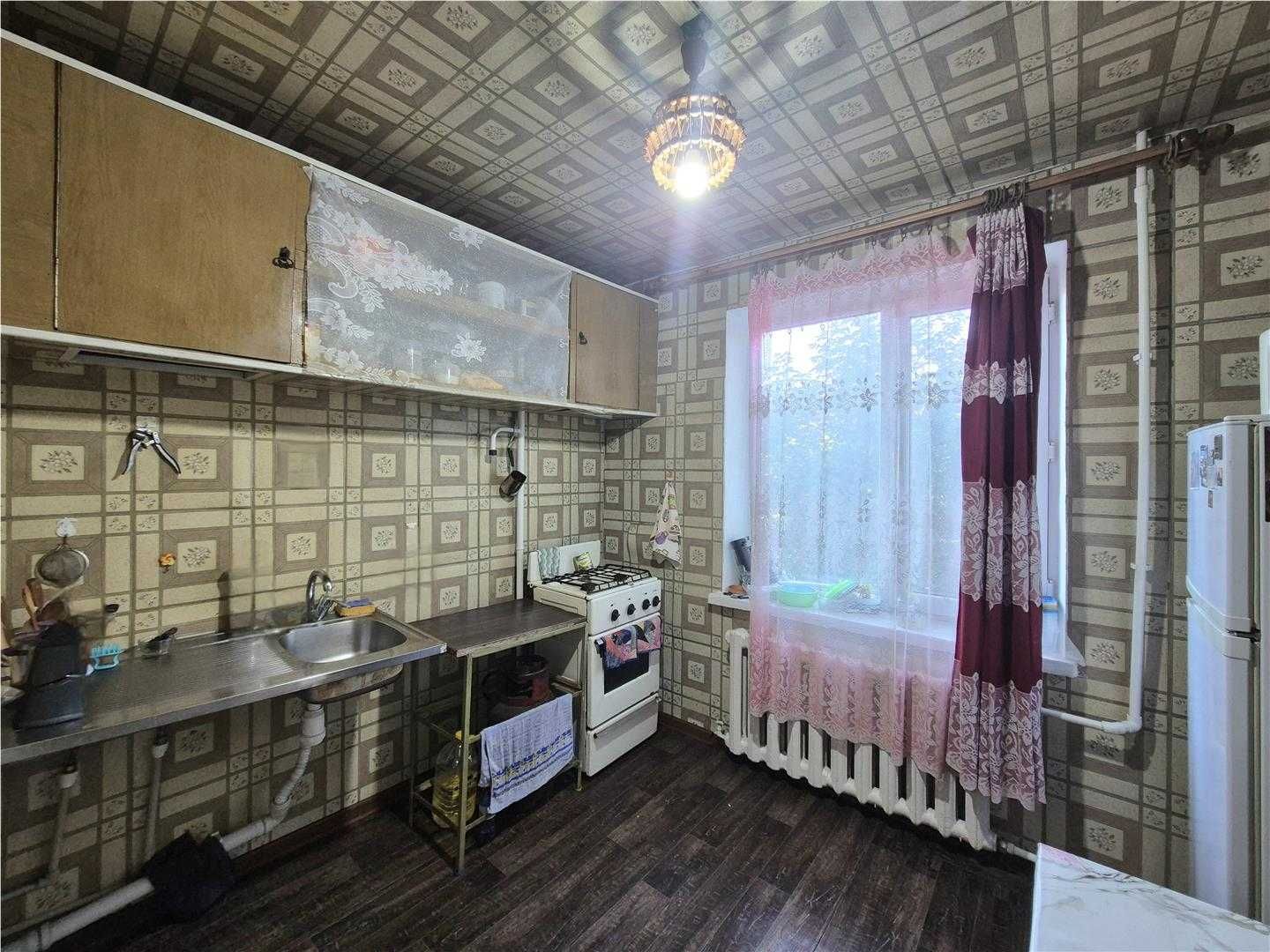 Продам 2 комн квартиру улучшенной планировки на 3а мкр.