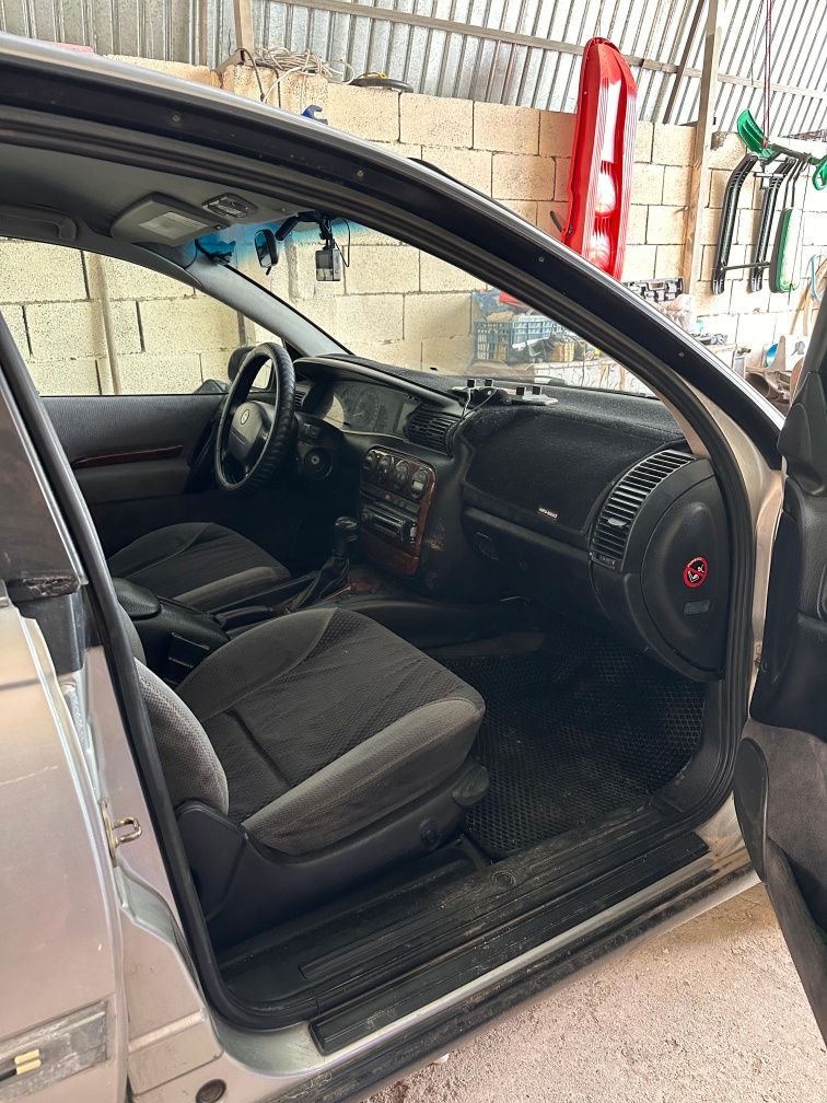 Opel Omega продам