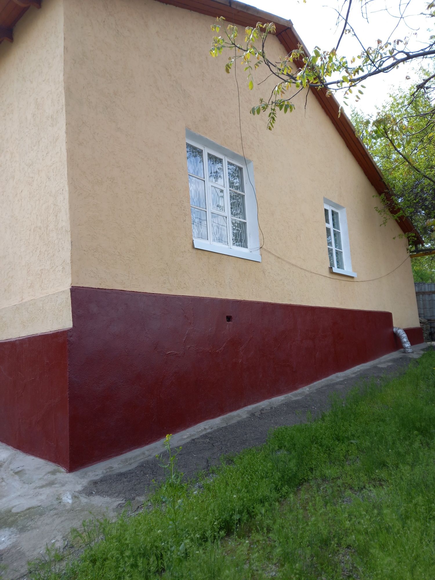 Дом из жженного кирпича в центре Ленгера
