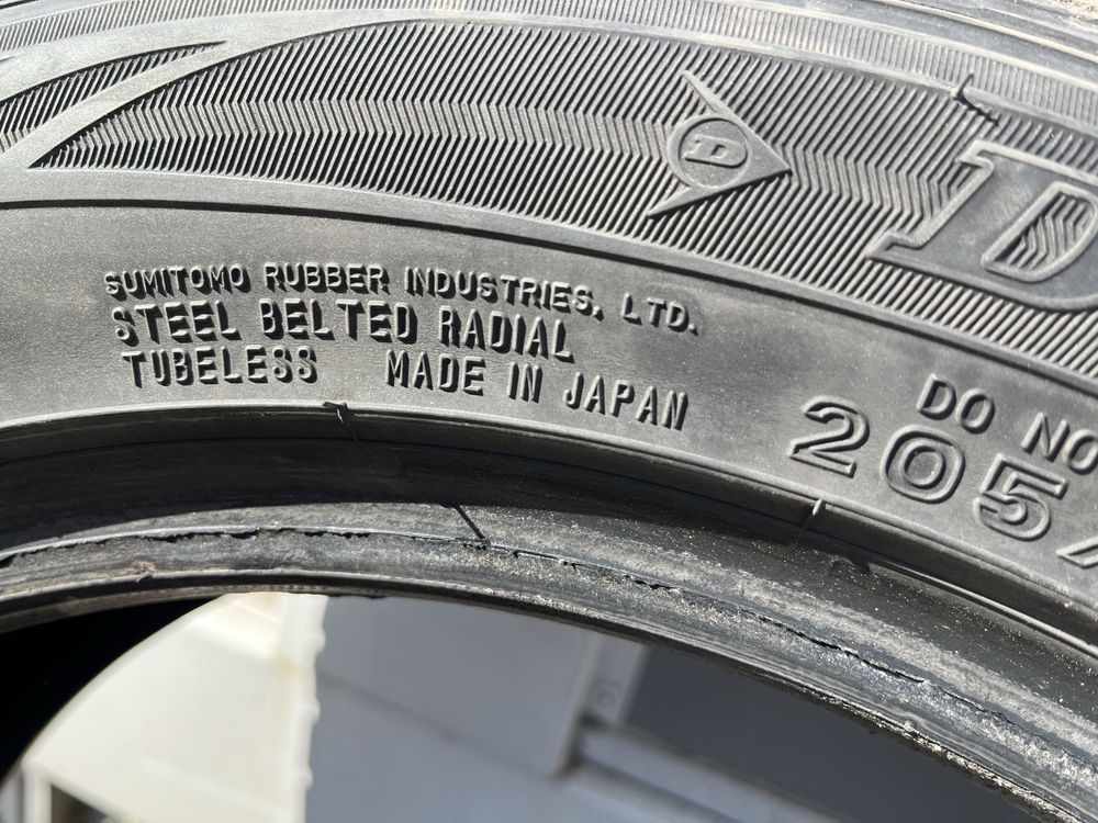 Продам Японскую шины Dunlop 205/55/R16