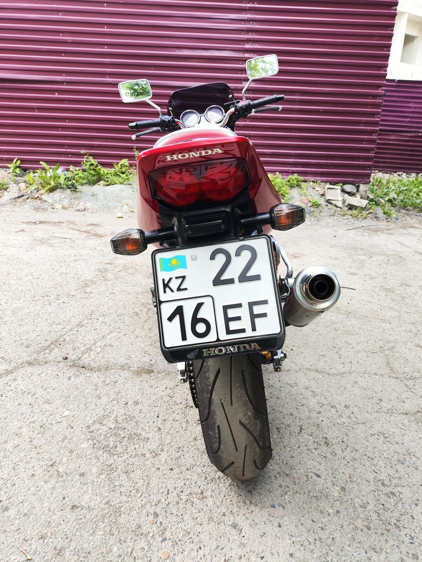 HONDA CB 400 Super four vtec 3