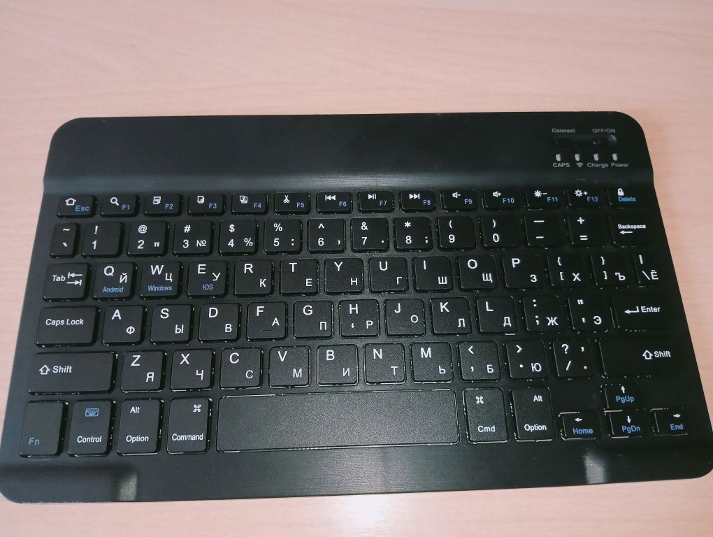 Продаю Bluetooth клавиатуру тонкая