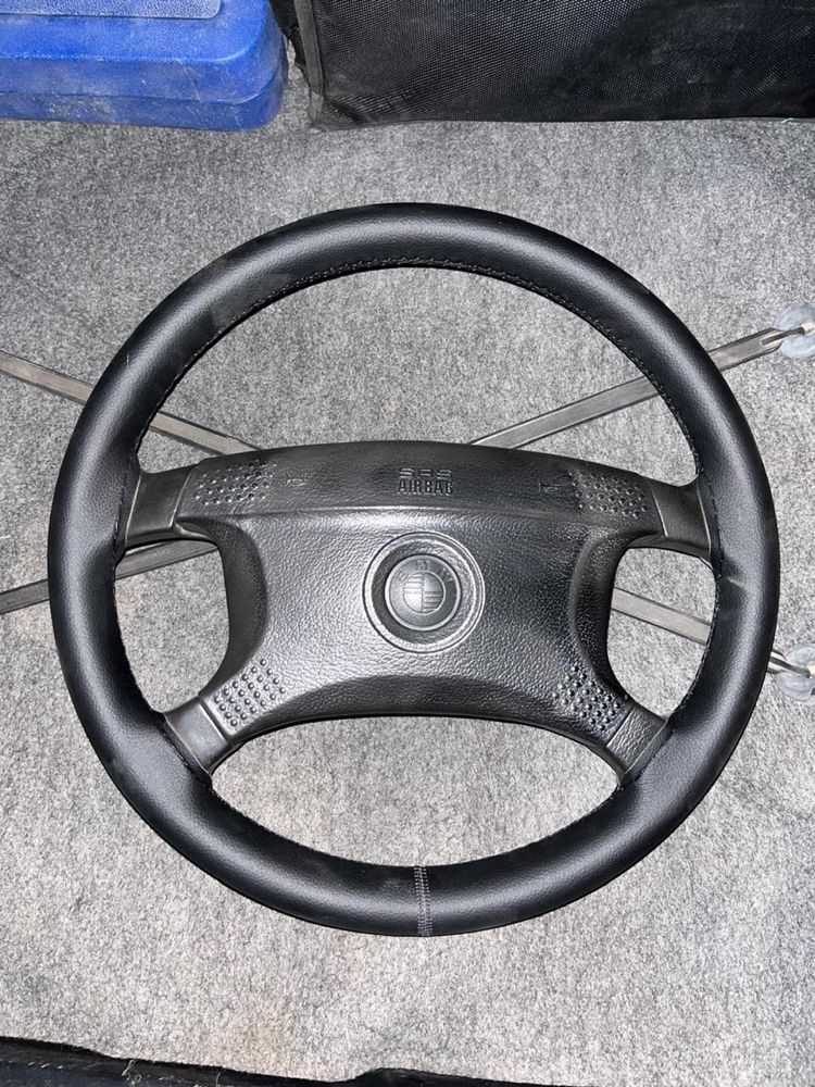 Бмв ға арналған руль бағасы 22000 і