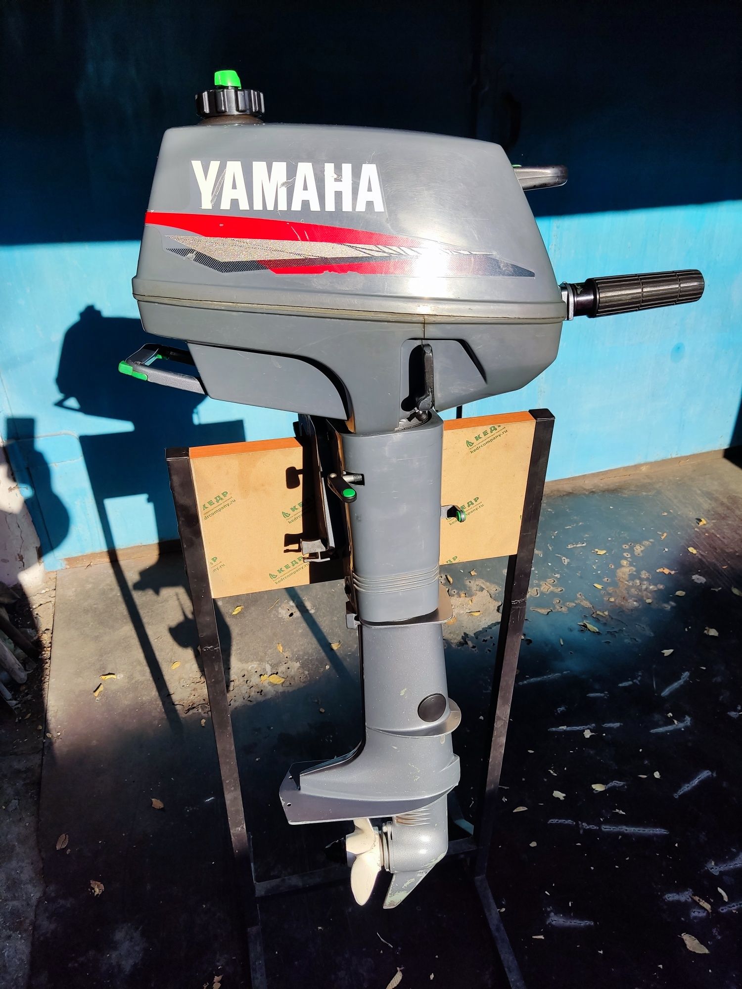 Лодочный мотор Ямаха 3  Yamaha 3