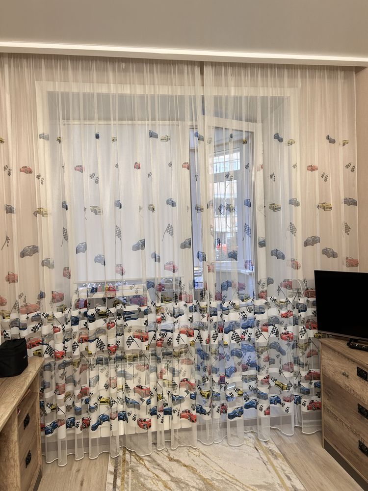 Шторы тюль машинки  в детскую 600/275