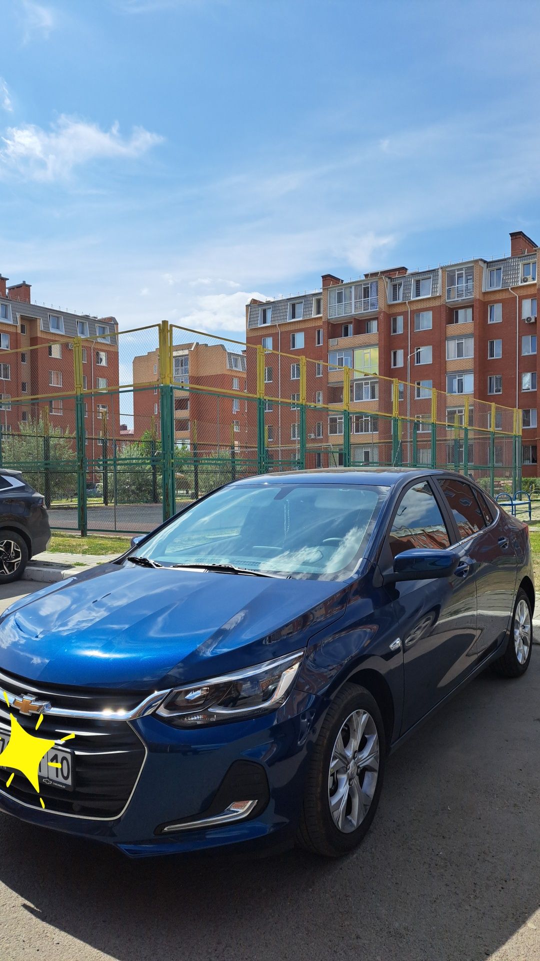 Продам Chevrolet Onix PREMIER 2 AT( Максимальная комплектация)