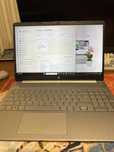 HP 15s i3 11th, SSD 512, RAM8, radeon 128gb