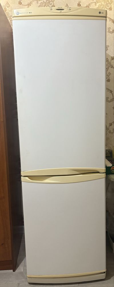 Продам холодник б/у