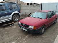 Продам Audi 80. 1988