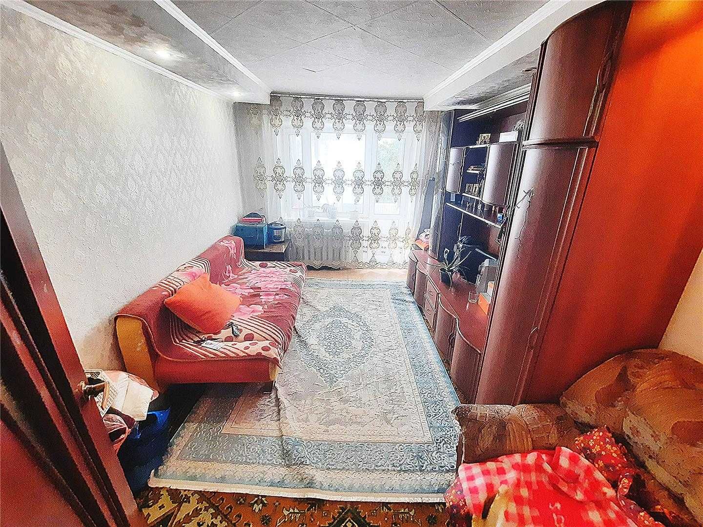 Продам 3-комнатную квартиру 1-микрайон Актас