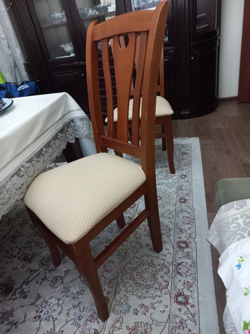 Стол 3 м, стулья 12 шт.