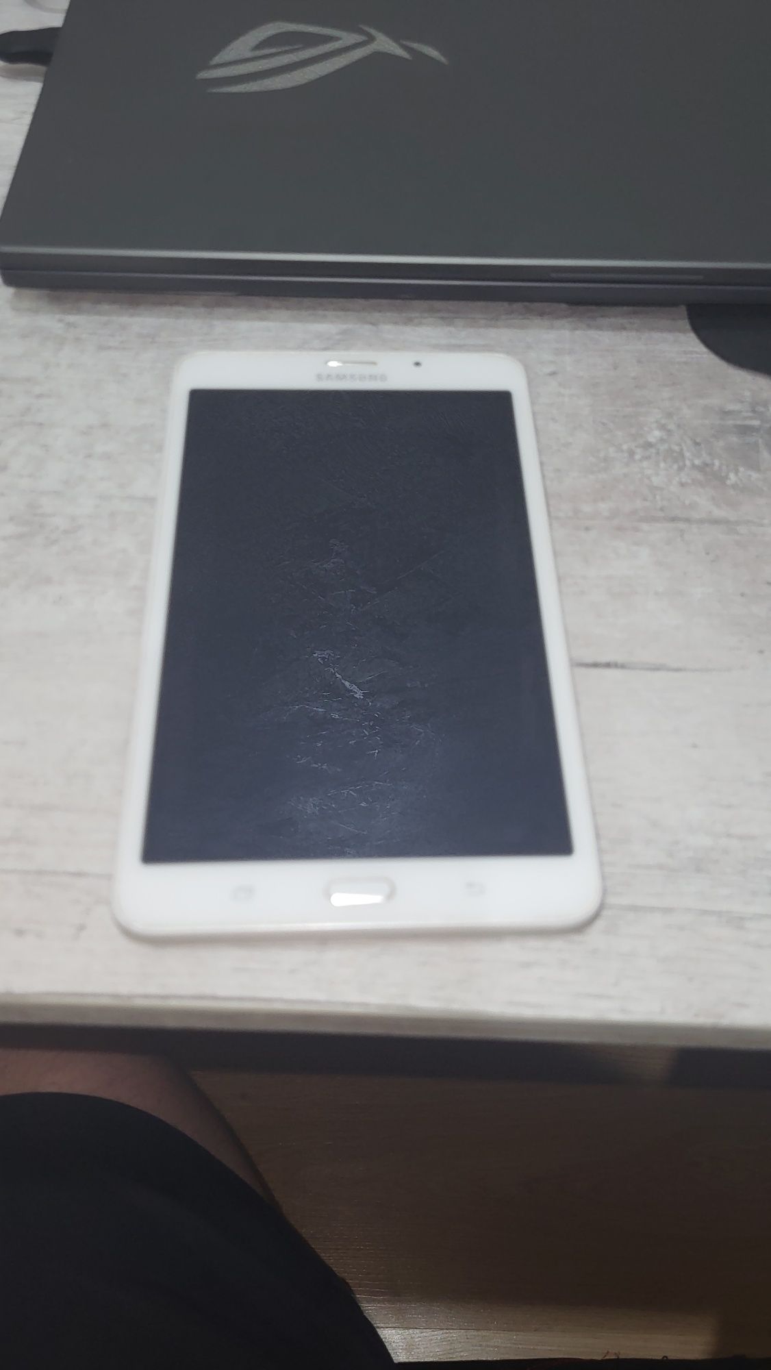 Продам планшет Samsung TAB A6