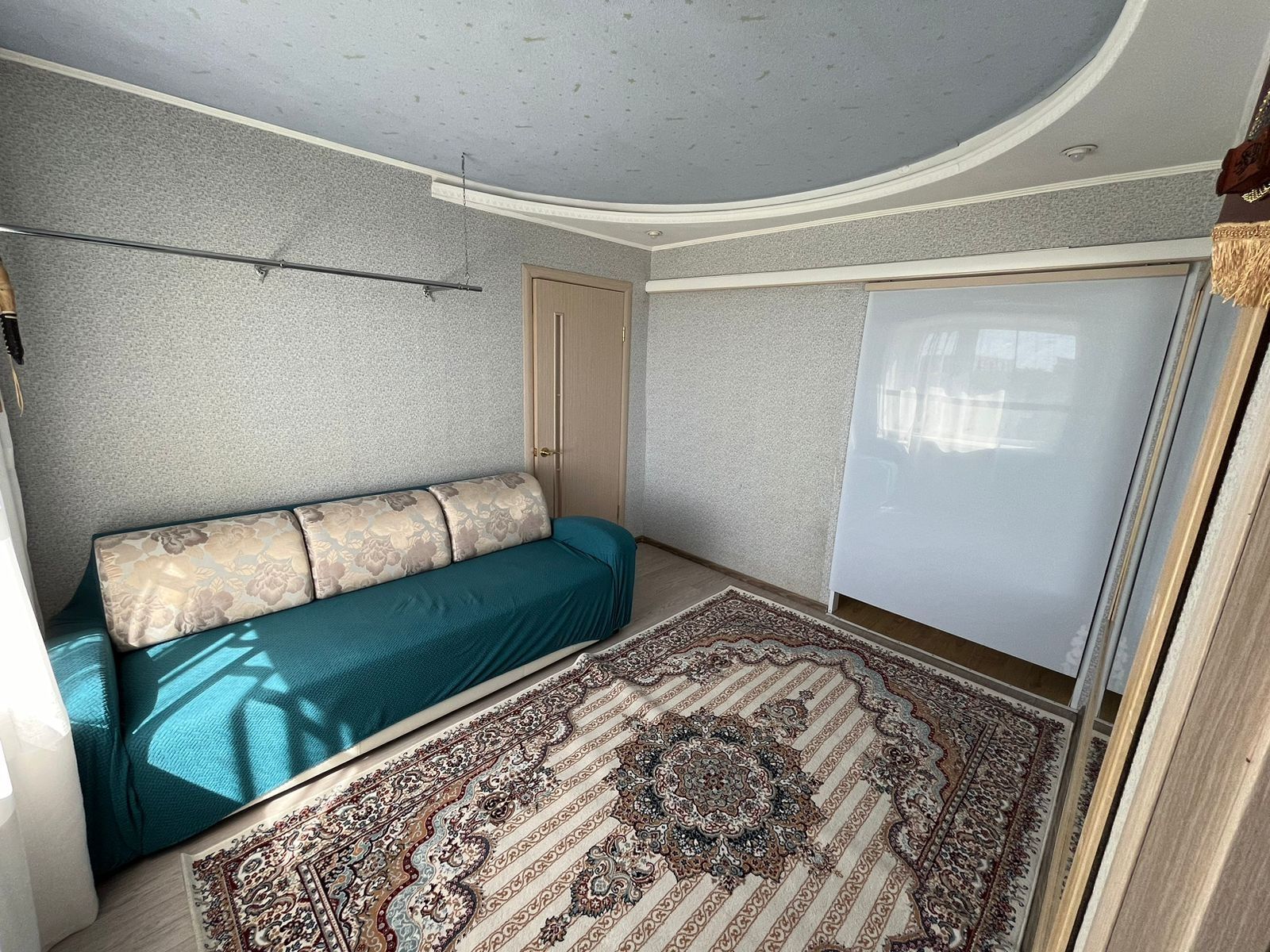 Продам 5-комн квартиру