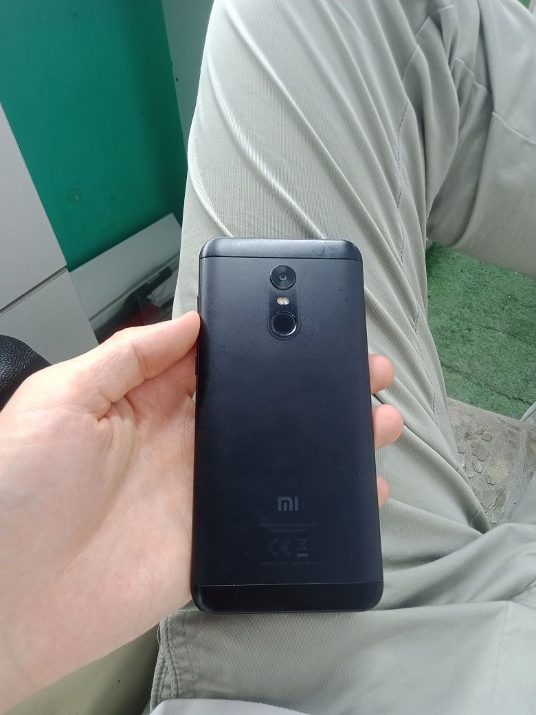 Xiaomi Redmi 5 Plus 64гб