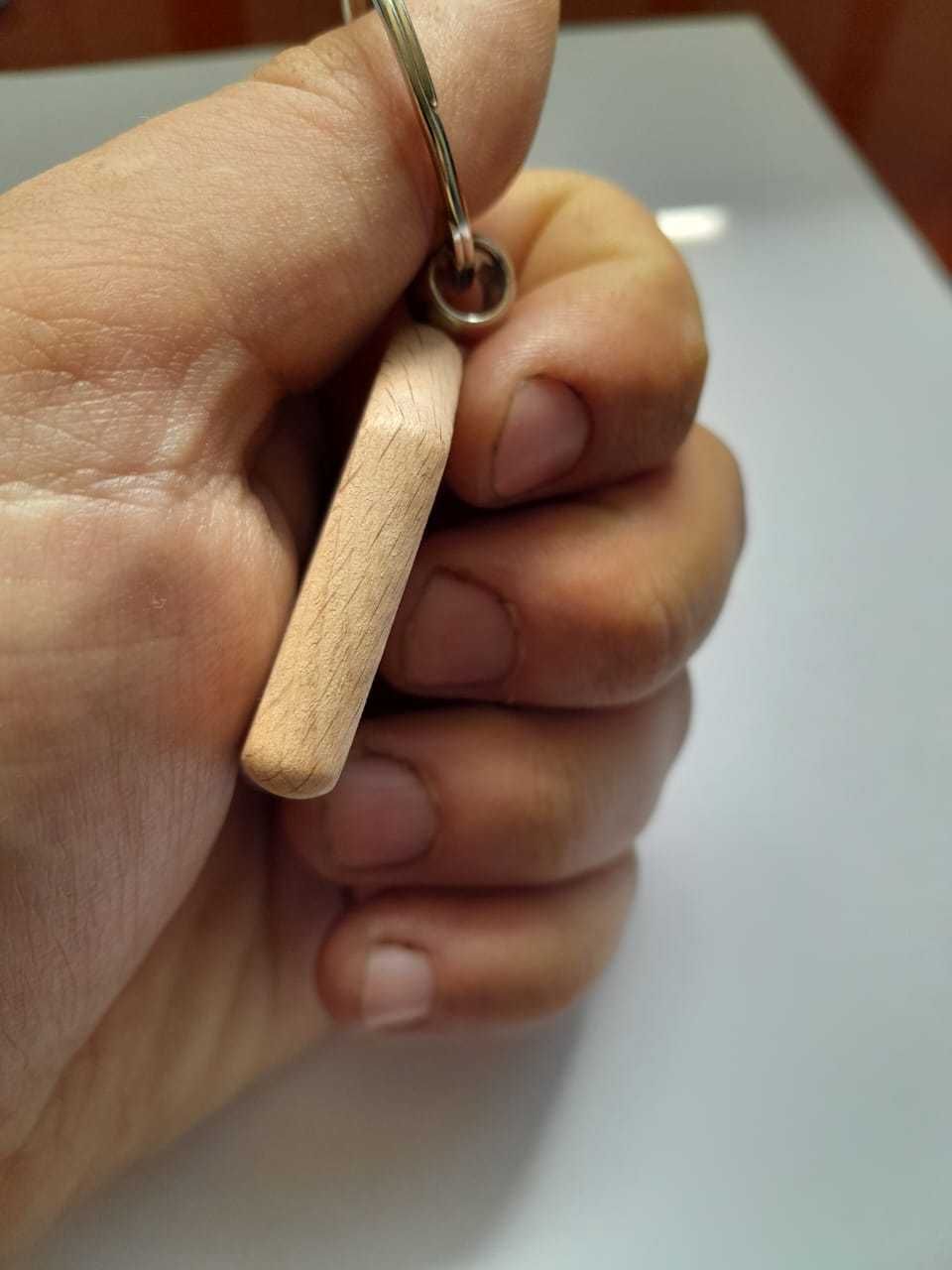 Брелок из натурального дерева (Бук)