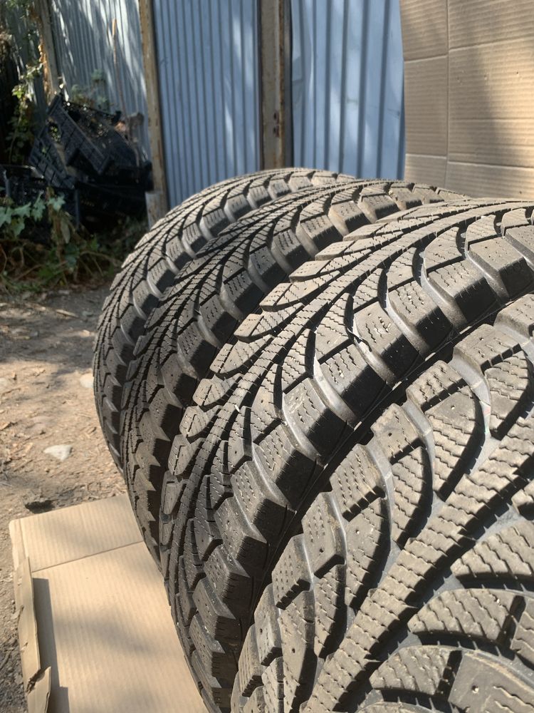 185 65 R15 Зима ( состояние новых )