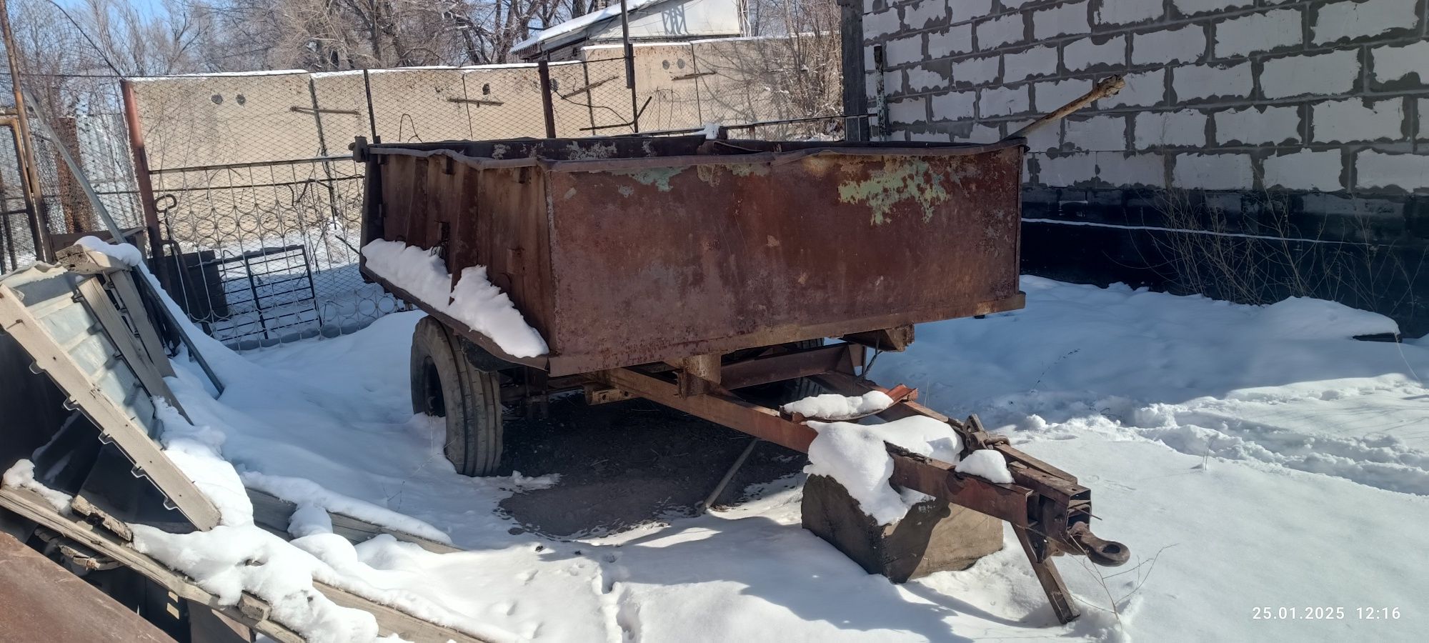 Прицеп тракторный