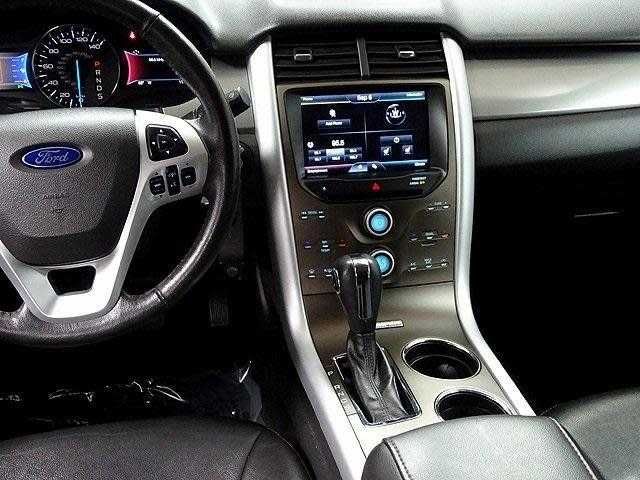 Продам Ford Edge, 2012 год, США, предмаксимальная комплектация