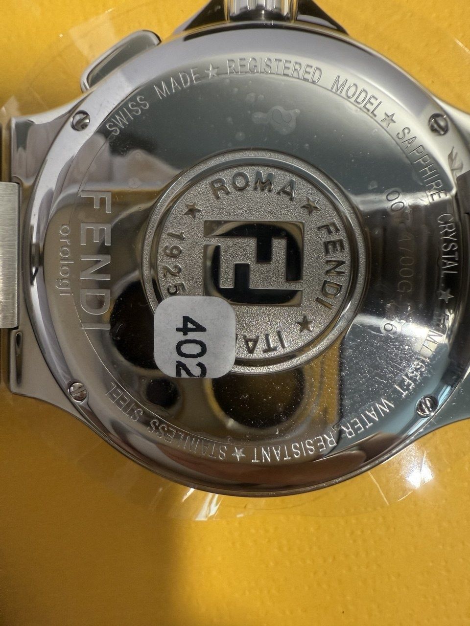 Швейцарские часы FENDI Orologi из нержавеющей стали