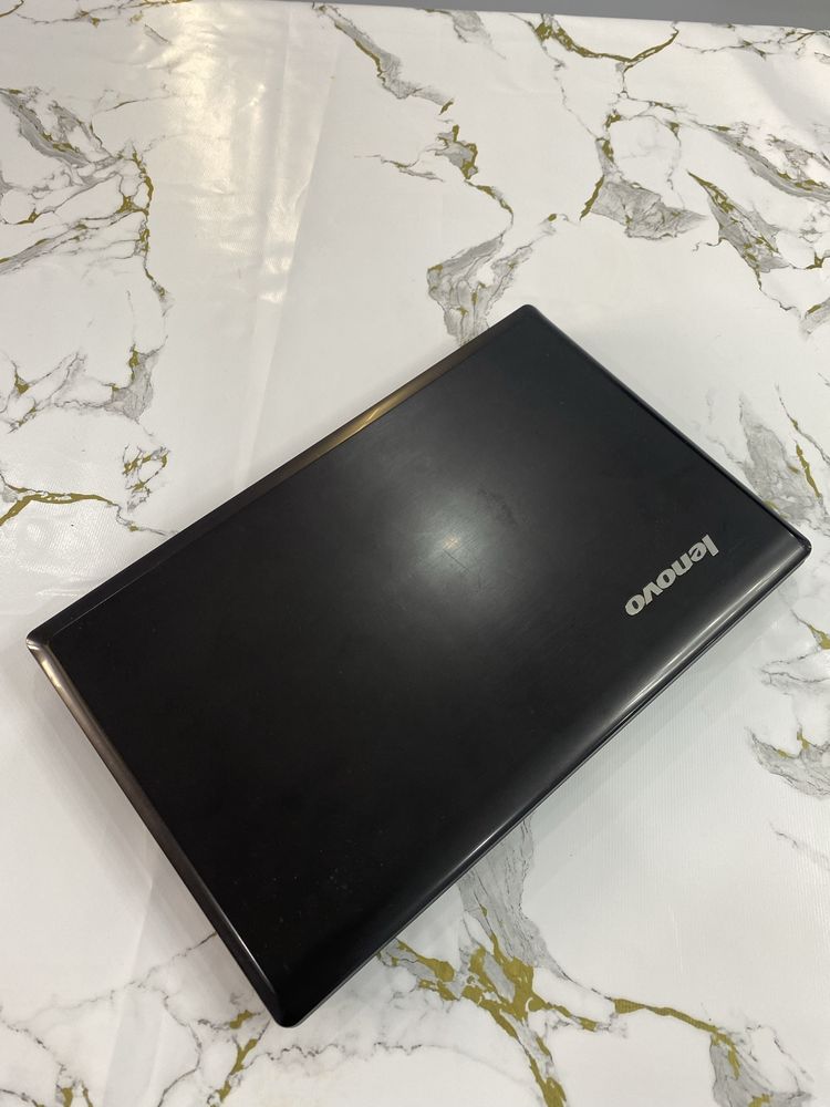 Продам ноутбук Lenovo быстрый