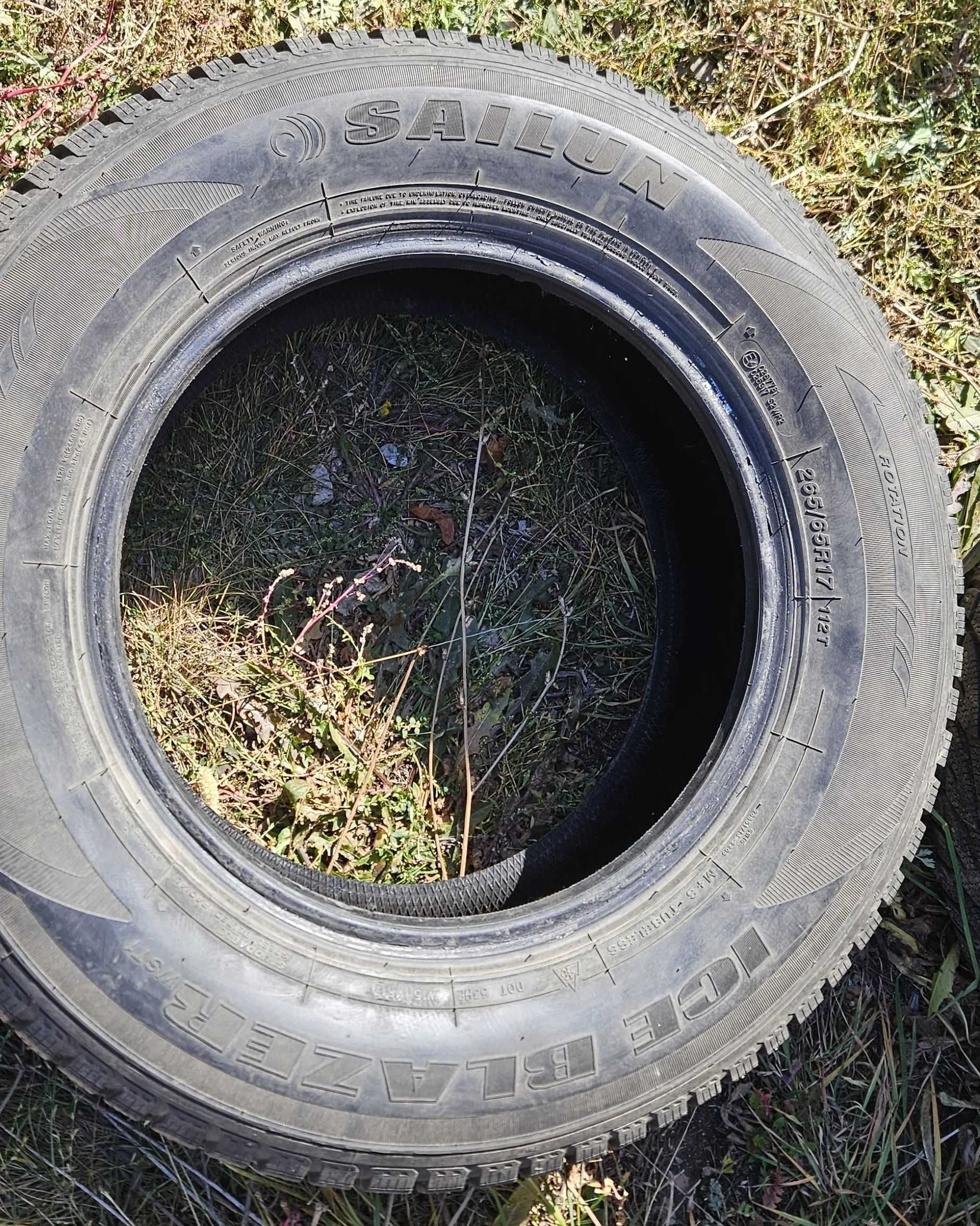 Продам зимнюю резину SAILUN 265/65 R17