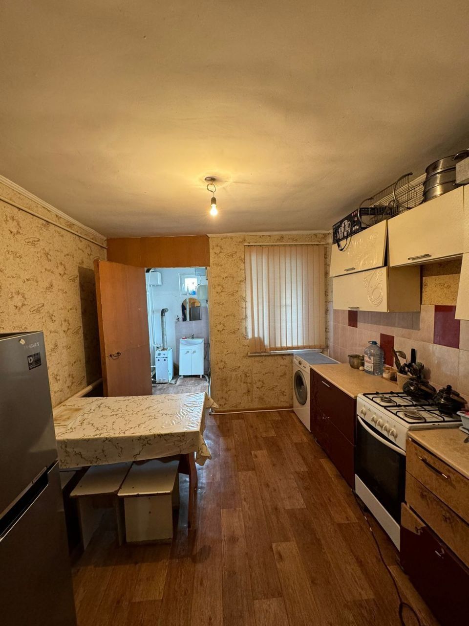 3 ком кв продается, газ, свет, вода в Подстепное в центре