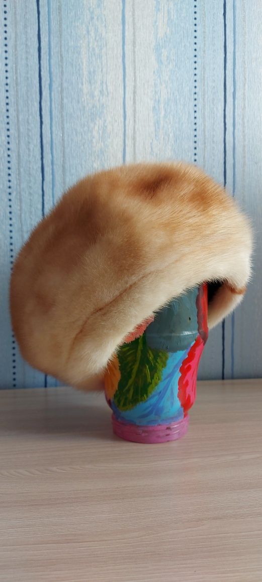 Новая норковая шапка. Берет.