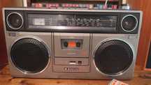 Кассетная магнитола  SANYO M 9930 LU