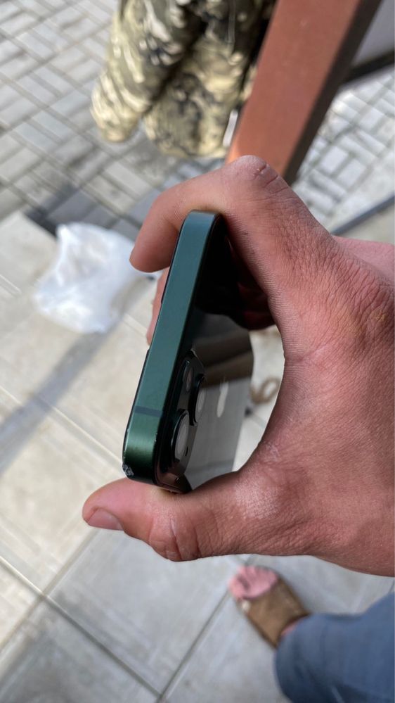 Iphone 13 жасыл 93 % эмкость 128 гб