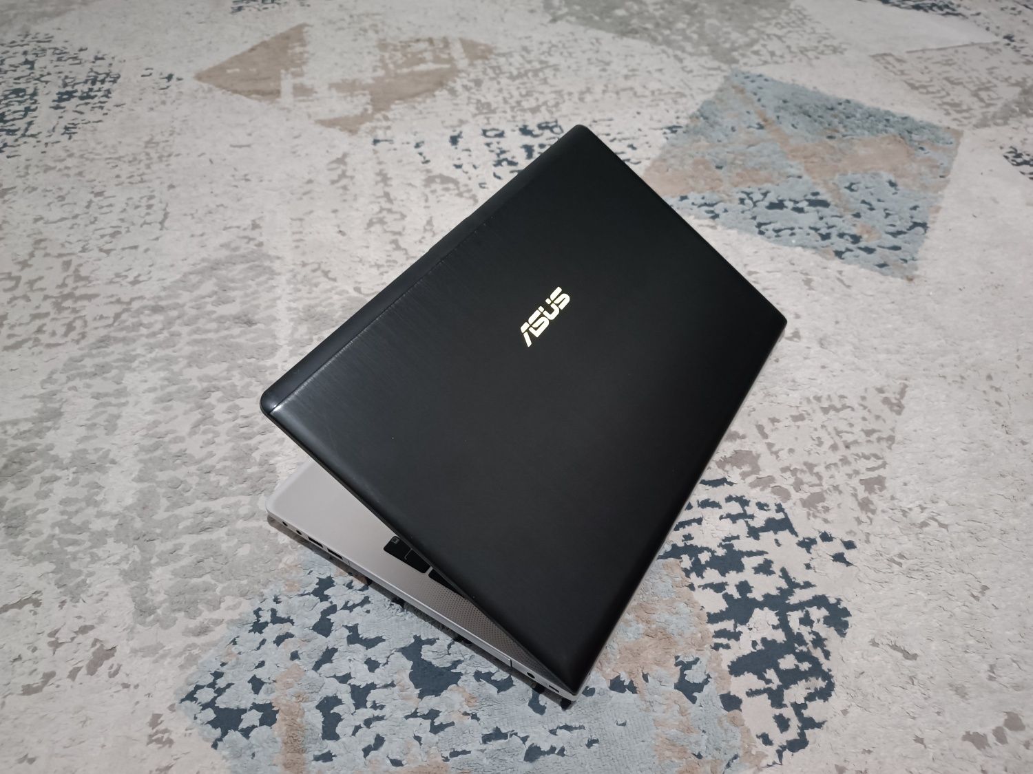 Мощный, Игровой core i7 с SSD, Full HD ноутбук Asus