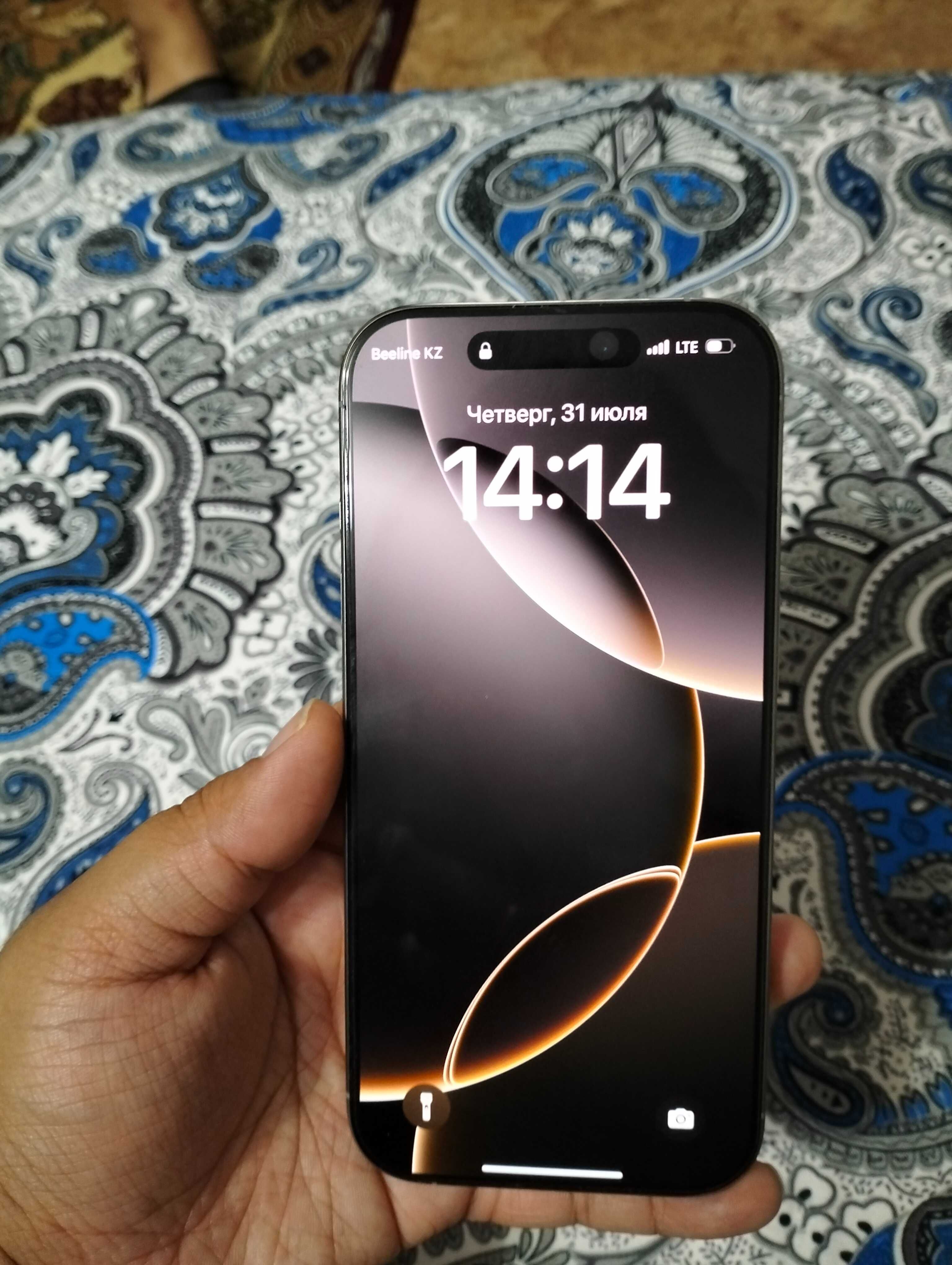 ПРОДАЕТСЯ СРОЧНО IPhone 16 pro, 99%, 128Gb