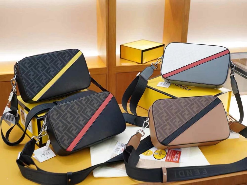 Барсетки FENDI люкс качества