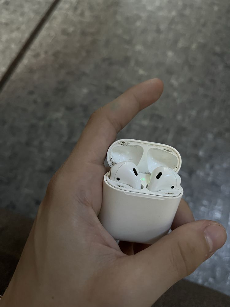 Airpods оригинал