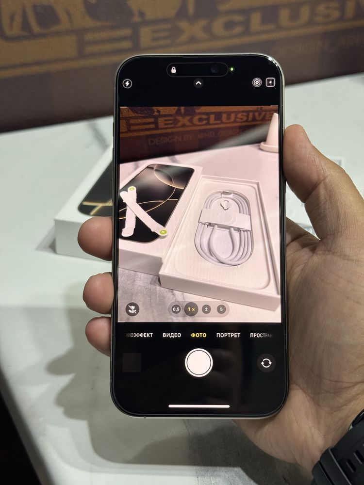  iPhone 16pro max 5G 256gb hx/a EAC natural titan 4 цикла всего лишь!