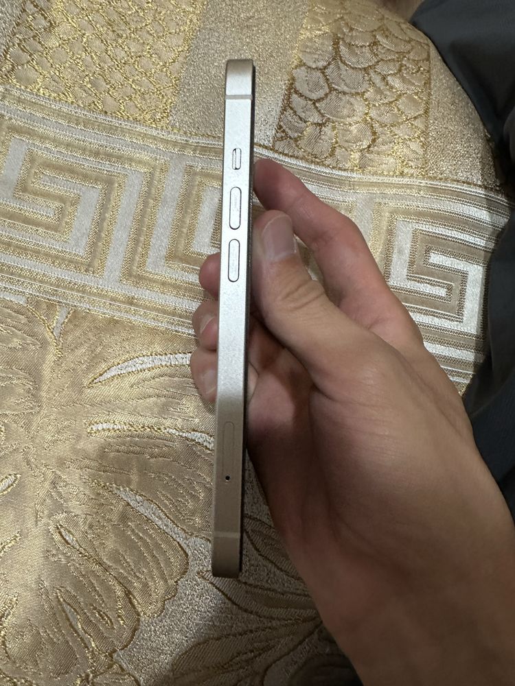 iPhone 13 128gb идеал
