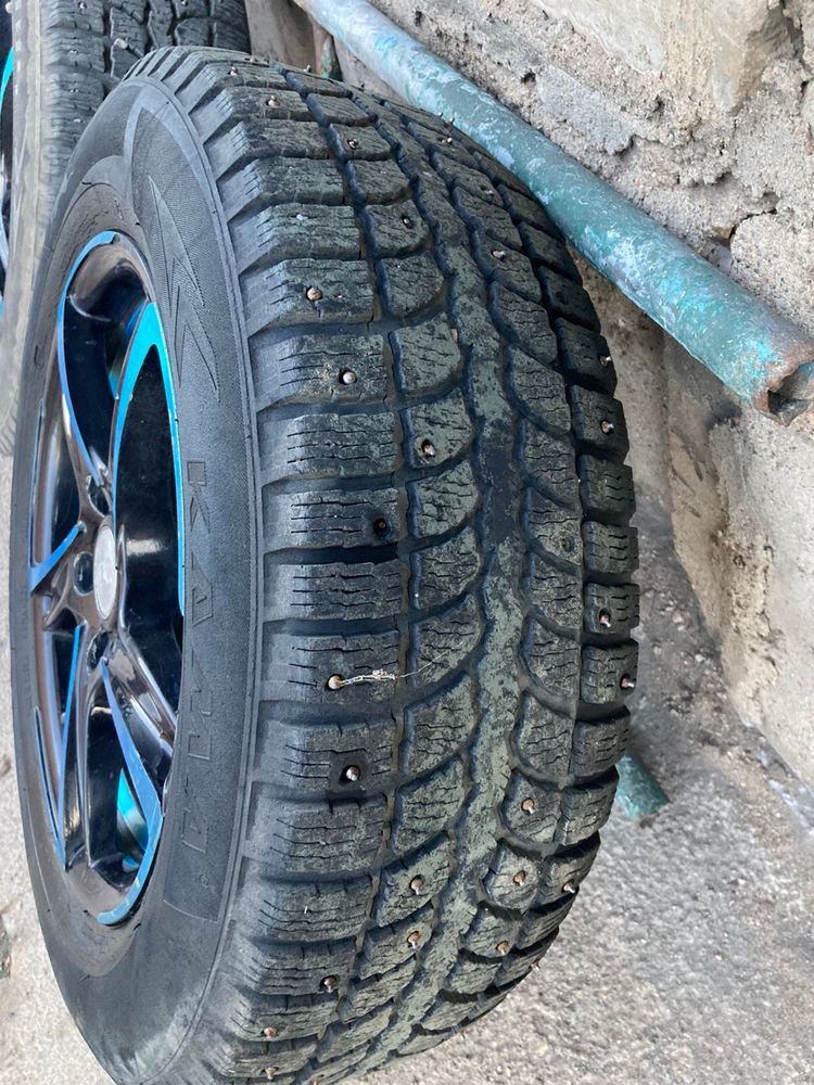 Автошины с титановыми дисками