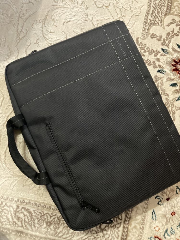 Asus vivobook.