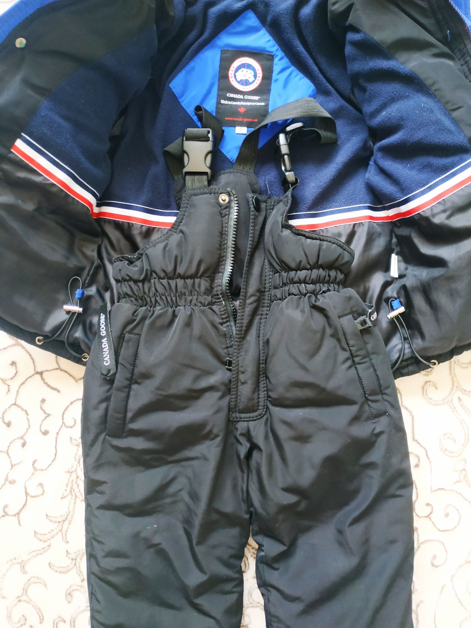 Комбинезон на мальчика Canada goose