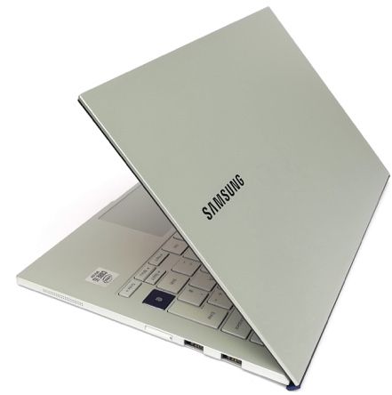 Продам Ультрабук-Samsung Galaxy Book Ion 2020