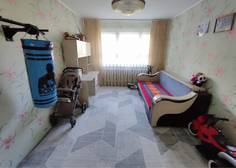Продам трёхкомнатную квартиру.