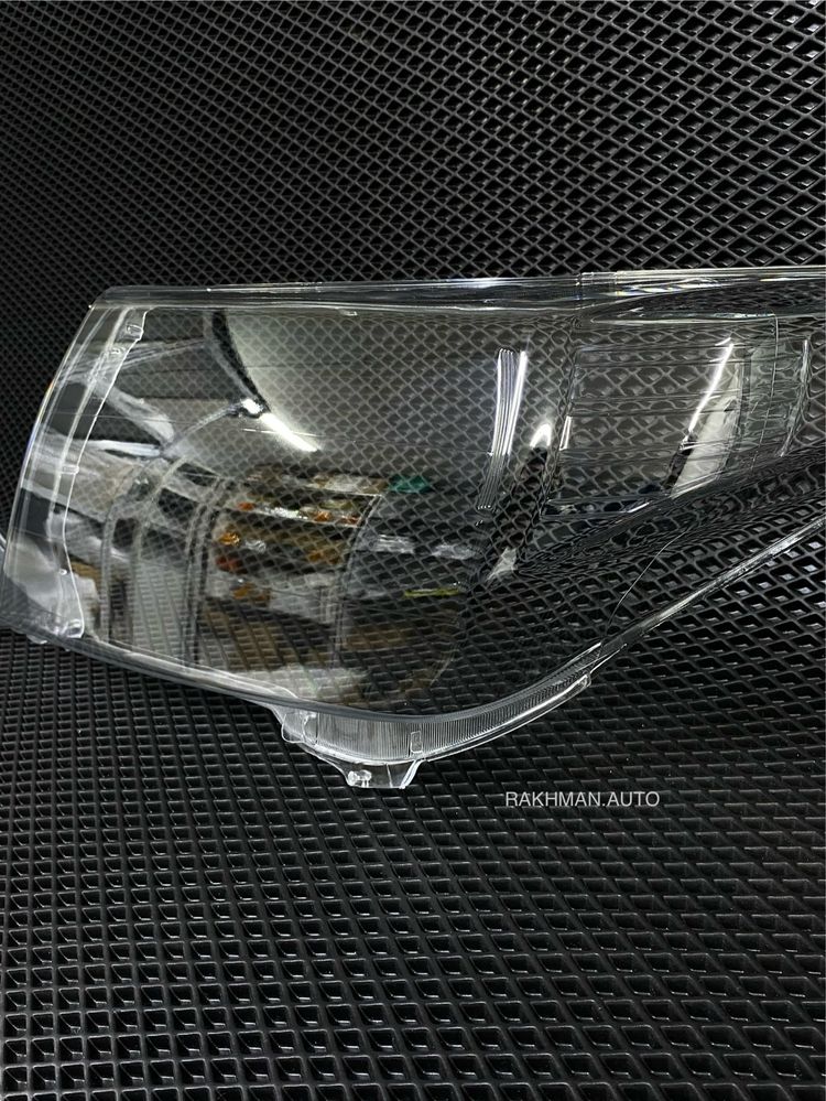 Стекла Фары Тойота Land Cruiser 200