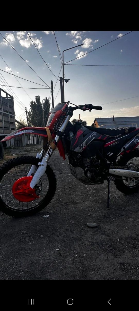 Продам Zuumav k7