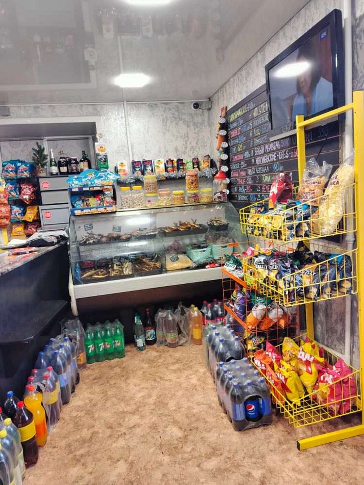 В связи с переездом срочно продам магазин, торг