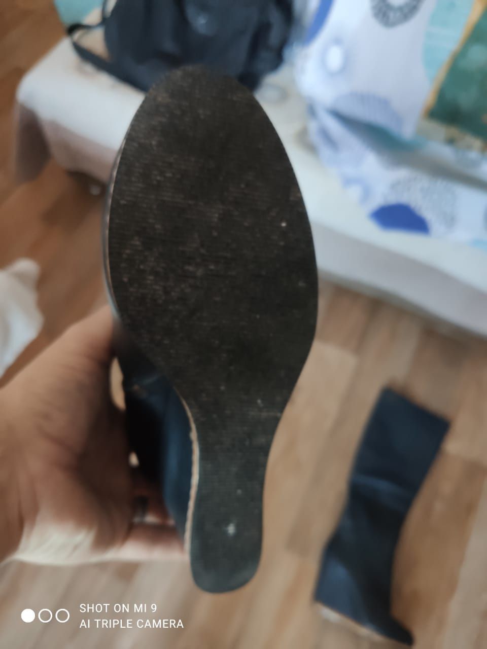 Продам сапоги кожаные женские.