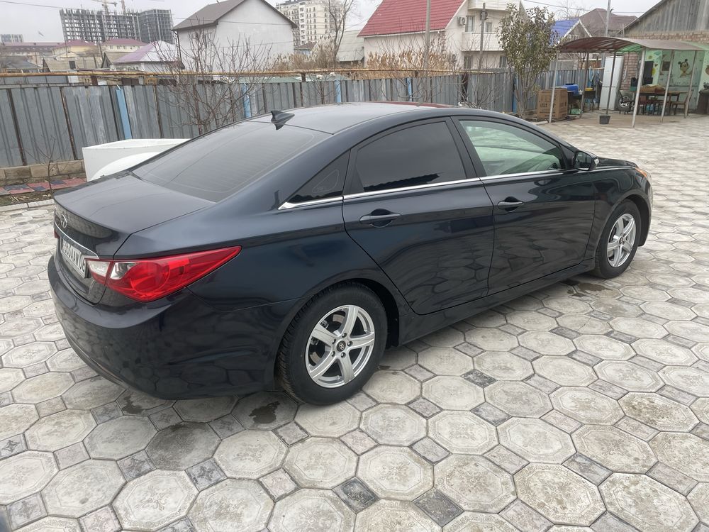 Продам Hyundai Sonata YF