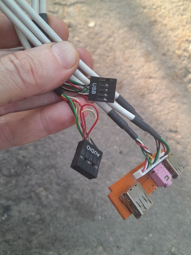Передняя панель 2 USB и AUDIO хаб разветвитель для корпуса компьютера