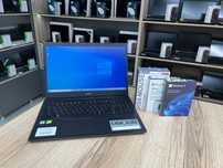 Acer Aspire 3 / Core i3-7020U / 8GB / 256GB SSD / GeForce MX130 2GB